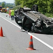  Renault knocked over by Peugeot in bad accident in france