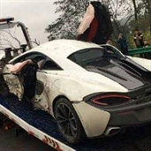 McLaren 570S wrecked in China